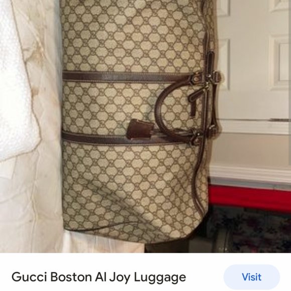 Authentic Gucci Duffle Bag - Picture 2 of 4